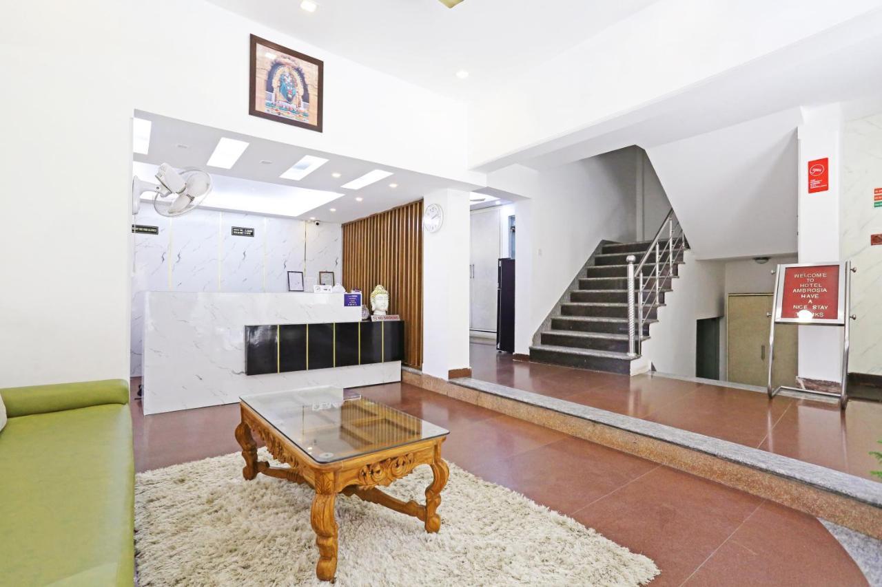Hotel Ambrosia - A Boutique Hotel New Delhi Bagian luar foto