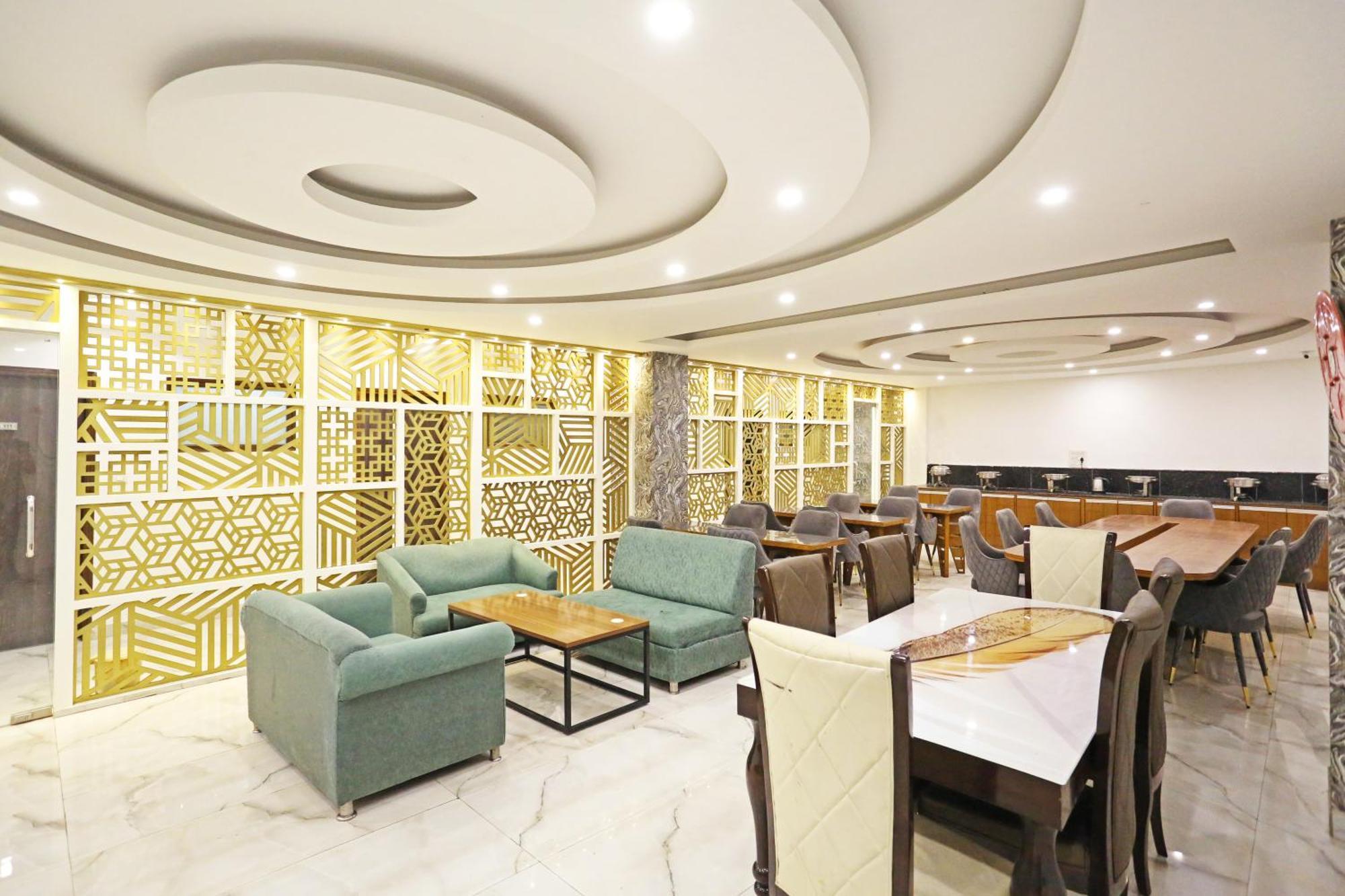Hotel Ambrosia - A Boutique Hotel New Delhi Bagian luar foto